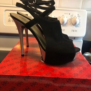 GUESS Black Suede Peep-Toe Platform Sandals with Crisscross Ankle Straps